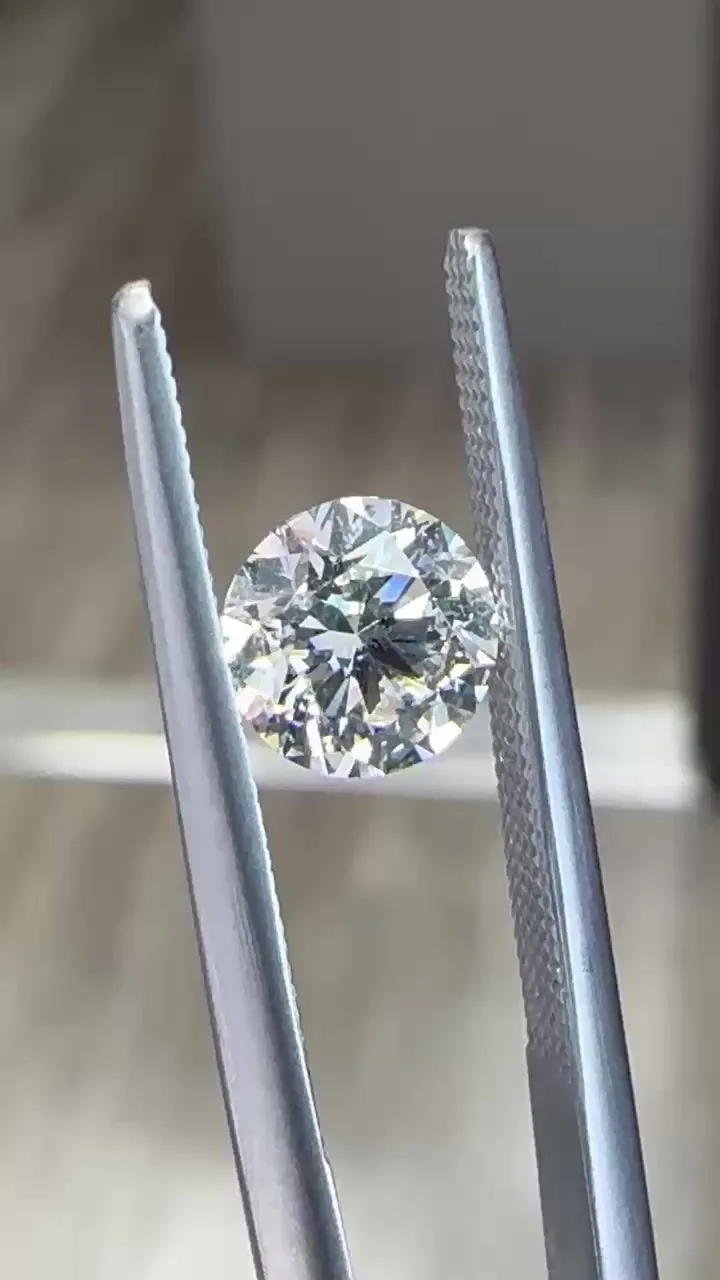 0.91 Carat Round H VS1 Natural Diamond 1 0.91 Carat Round H VS1 Natural Diamond