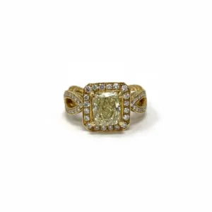 2.02 Carat VS2 Fancy Light Yellow Radiant Diamond Ring