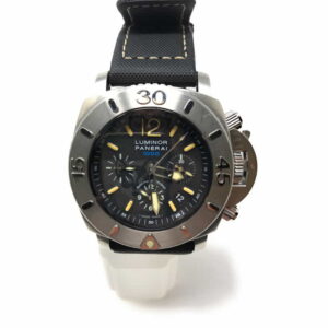 Panerai 187 LE GO776 Luminor Submersible watch