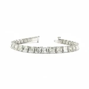 18K White Gold 23.40 Carat 33 Diamonds Asscher Bracelet
