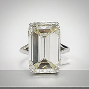 15.94 Carat Platinum Emerald Diamond Ring
