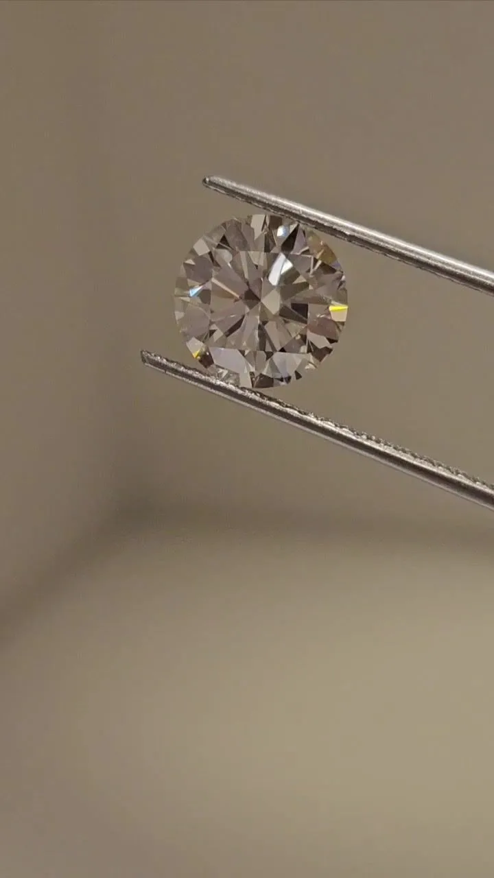 1.74 Carat J VS1 ROUND Diamond 1 1.74 Carat J VS1 ROUND Diamond