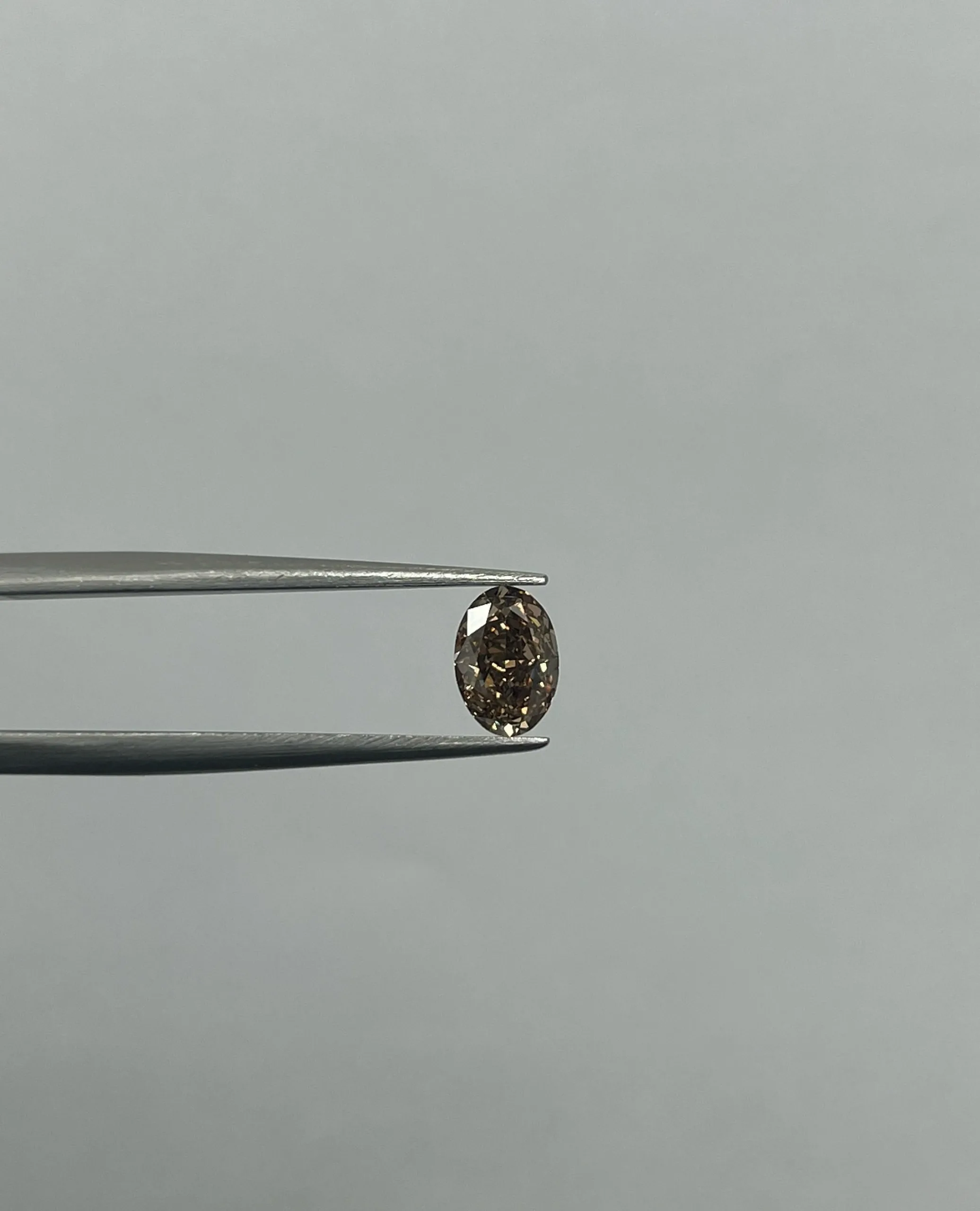 1.01 Carat Oval Fancy Deep Orange VS2 Natural Diamond 1 1.01 Carat Oval Fancy Deep Orange VS2 Natural Diamond