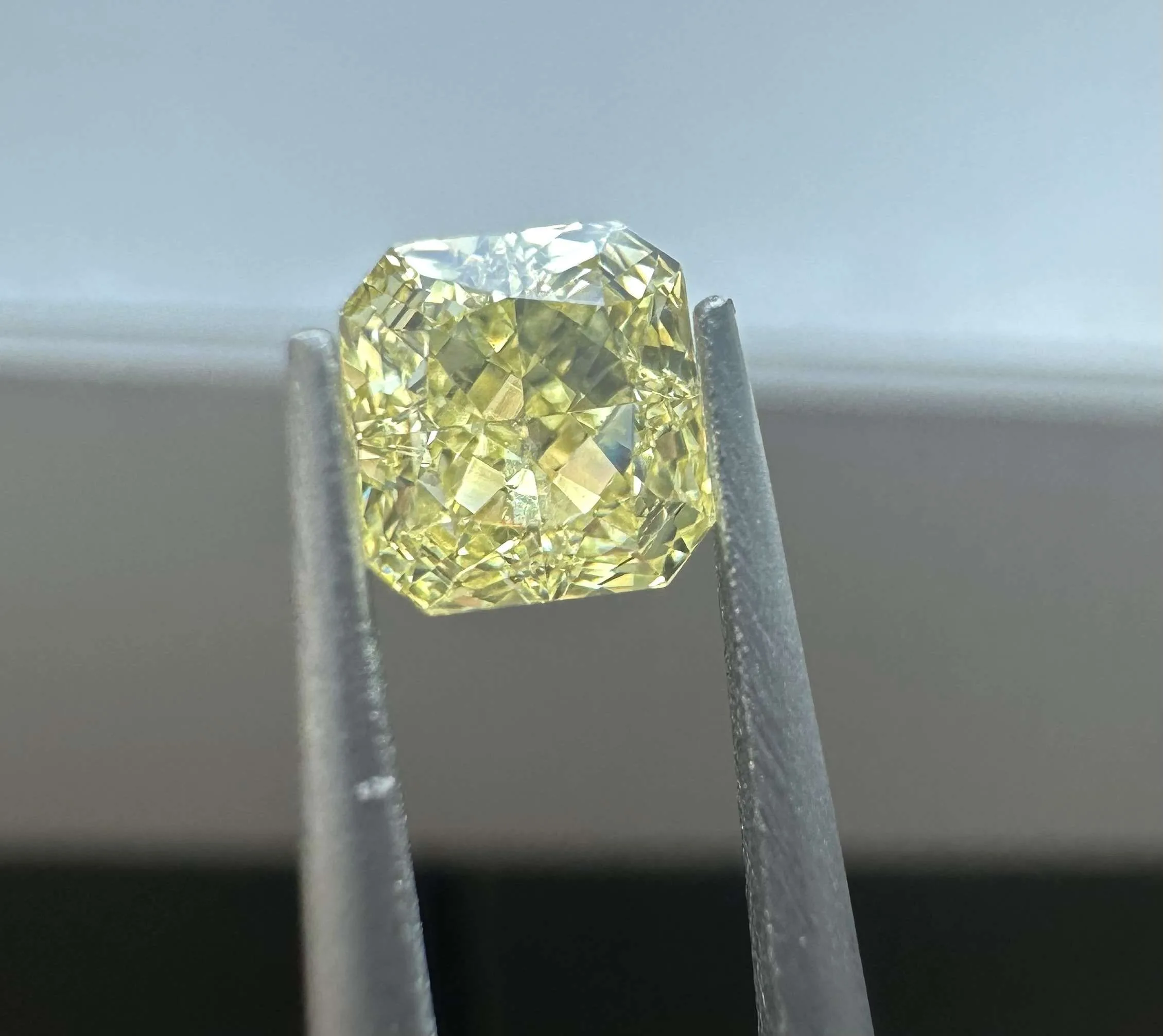 0.45 Carat Radiant Fancy Yellow VS2 Natural Diamond 1 0.45 Carat Radiant Fancy Yellow VS2 Natural Diamond