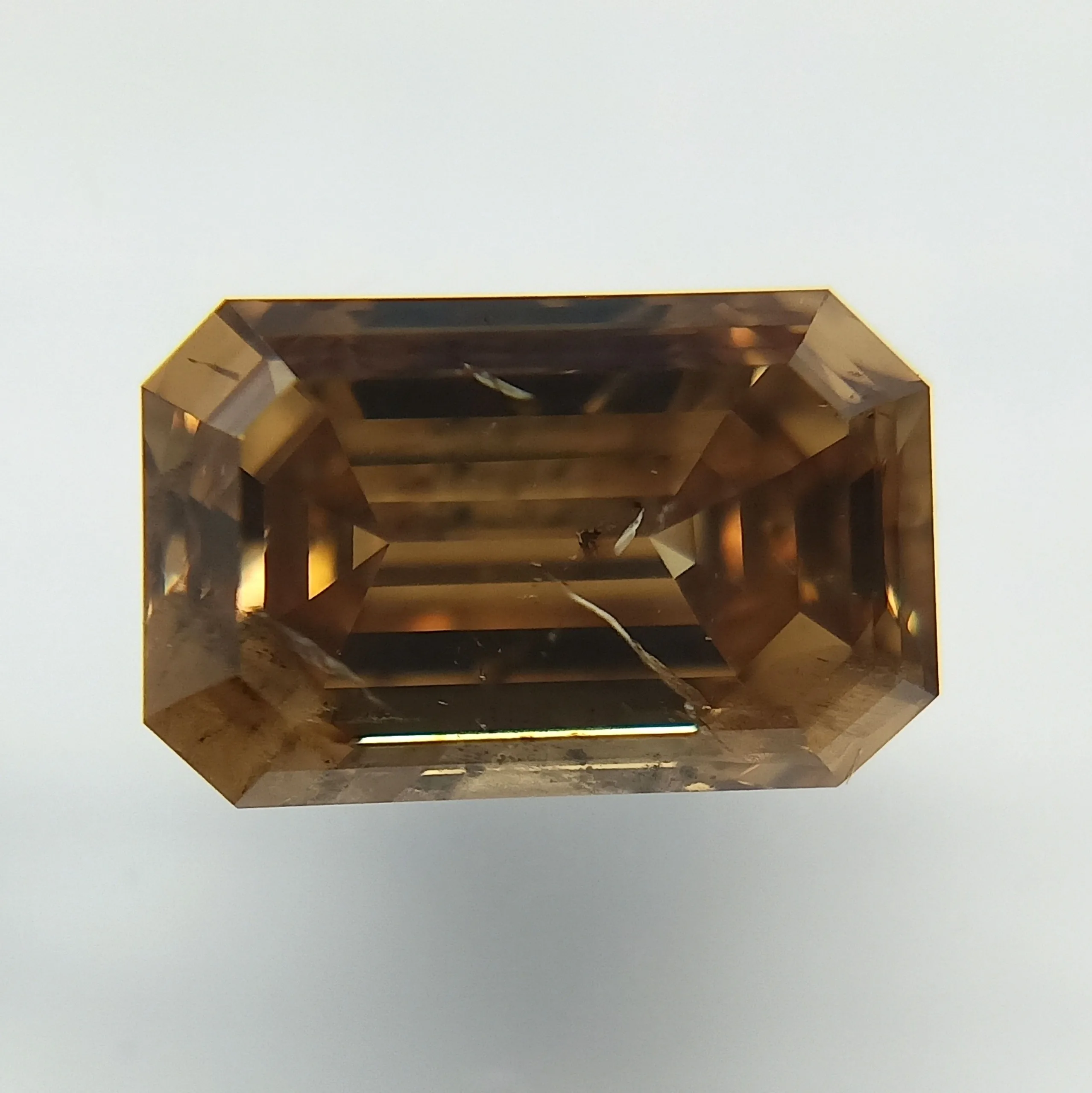 1 Carat Emerald Fancy Yellow Brown Natural Diamond