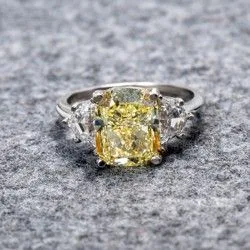 4.55 Carat Cushion Brilliant Fancy Yellow SI1 Natural Diamond