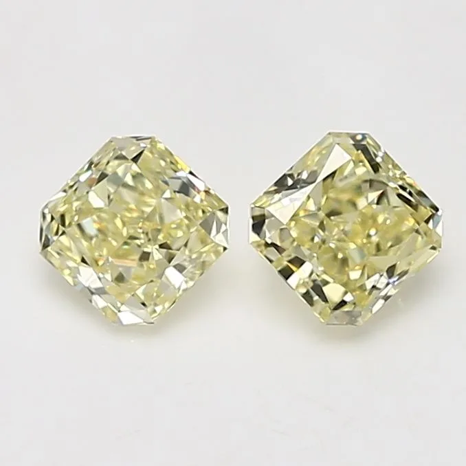 0.64 Carat Radiant Fancy Light Yellow VVS1 Natural Diamond