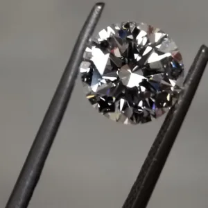 2.51 Carat G VVS2 ROUND Diamond