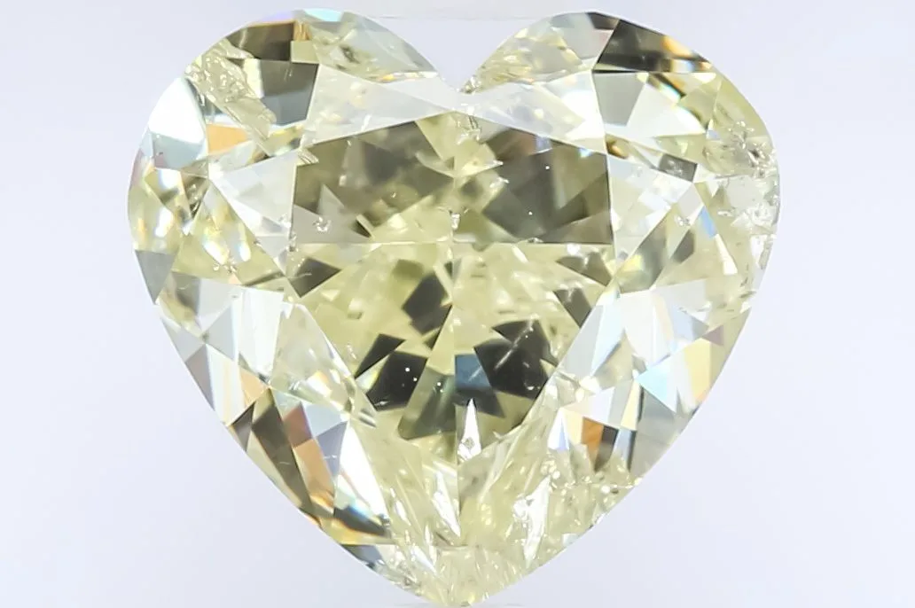 2.58 Carat Heart Fancy Light Yellow Natural Diamond 1 2.58 Carat Heart Fancy Light Yellow Natural Diamond