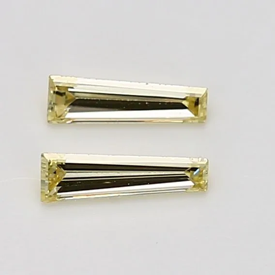 0.19 Carat Tapered Baguette Fancy Yellow VS1 Natural Diamond