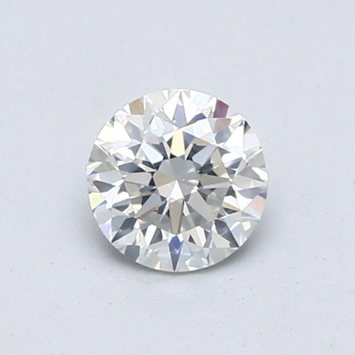 0.7 Carat Round I SI1 Natural Diamond 1 0.7 Carat Round I SI1 Natural Diamond
