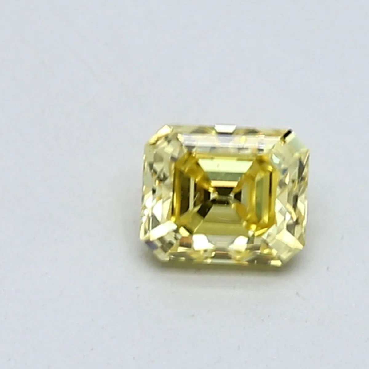 0.52 Carat Emerald Fancy Vivid Yellow IF Natural Diamond