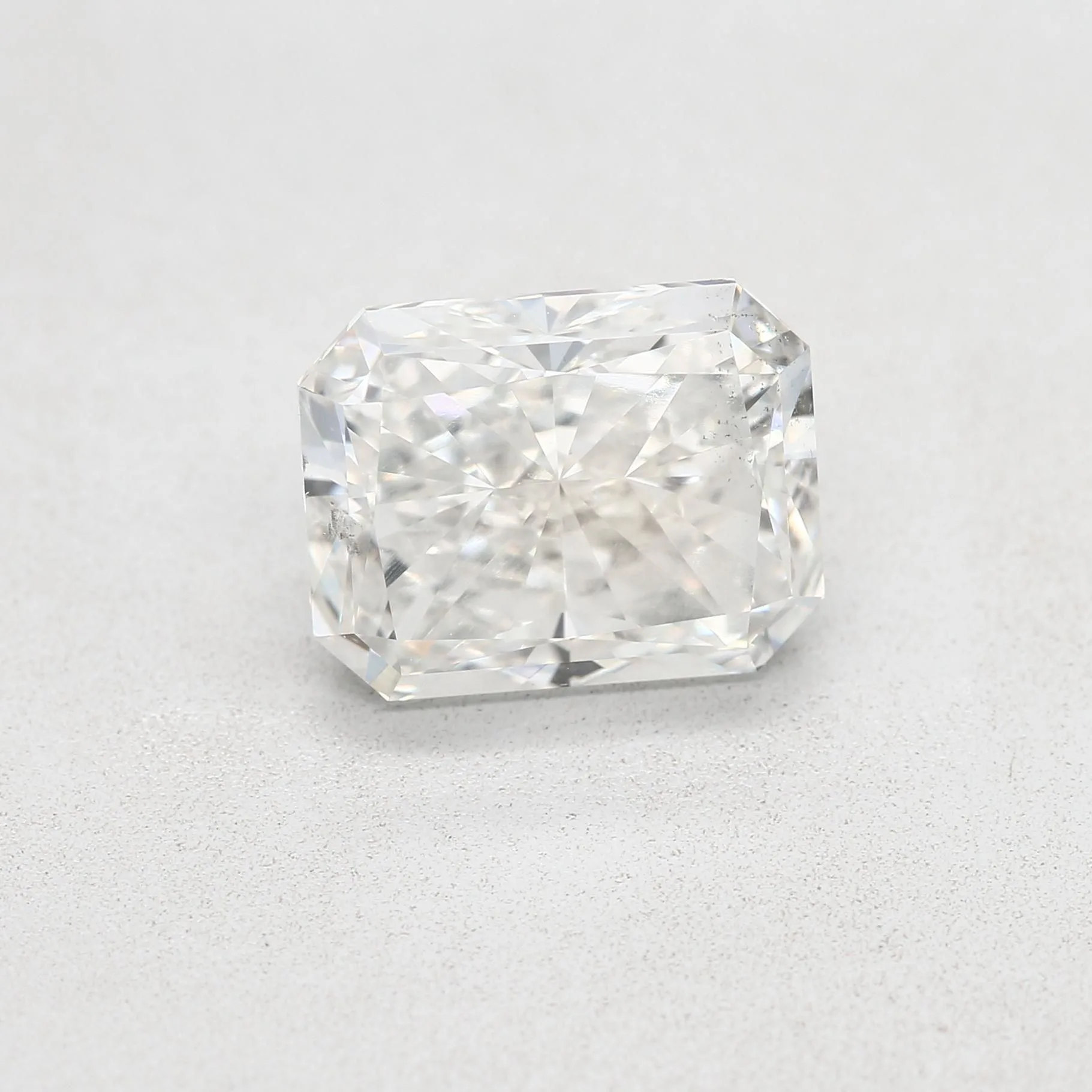 3.5 Carat I SI1 RADIANT Diamond