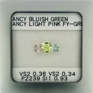 0.34 Carat Radiant Fancy Light Pink VS2 Natural Diamond
