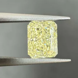 1.27 Carat Radiant Fancy Yellow VS1 Natural Diamond