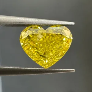 1.05 Carat Heart Fancy Intense Yellow VS1 Natural Diamond