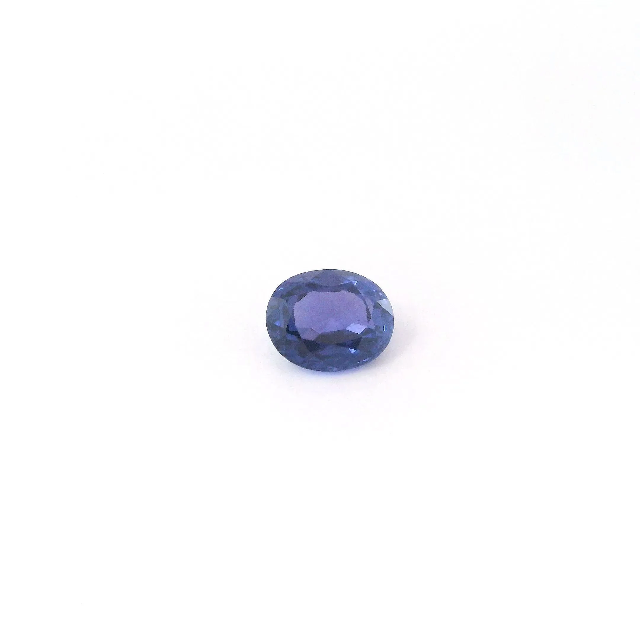 0.93 Carat   OVAL SAPPHIRE
