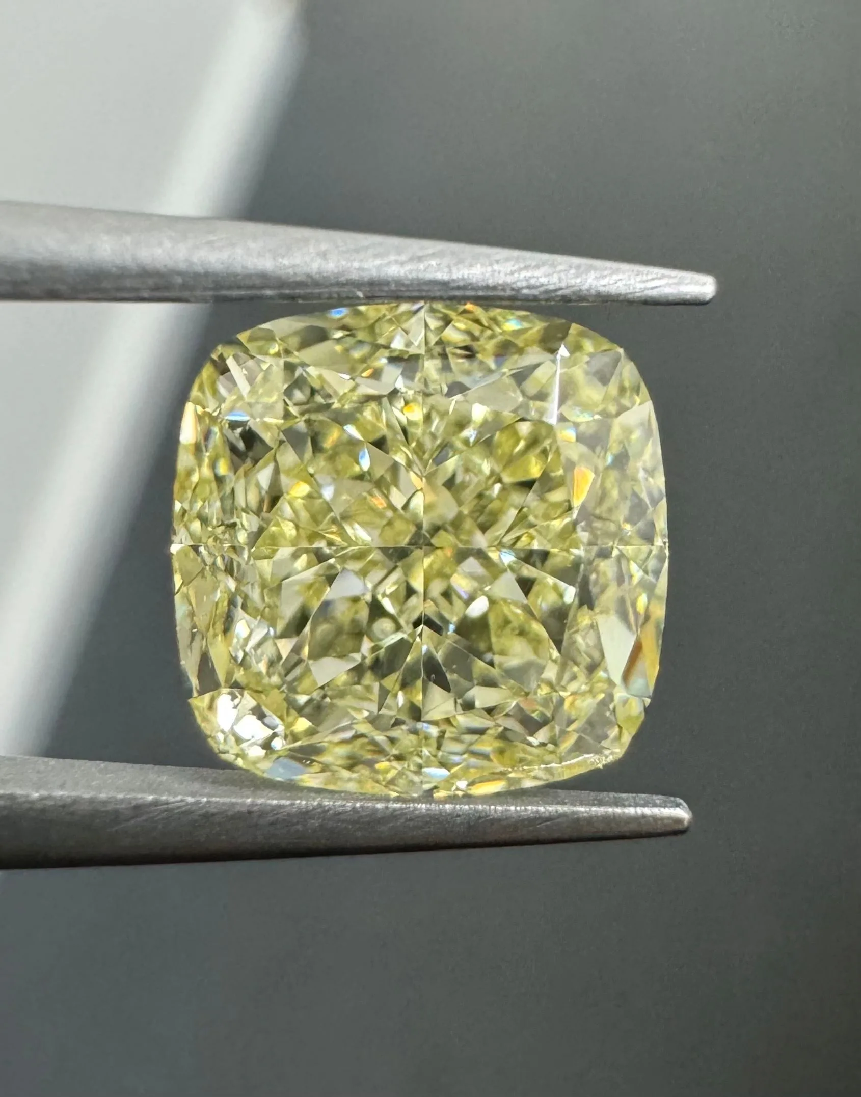 2.55 Carat Cushion Modified Fancy Light Yellow VS1 Natural Diamond 1 2.55 Carat Cushion Modified Fancy Light Yellow VS1 Natural Diamond