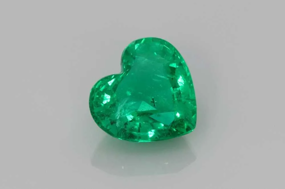 1.2 Carat HEART EMERALD 1 1.2 Carat HEART EMERALD