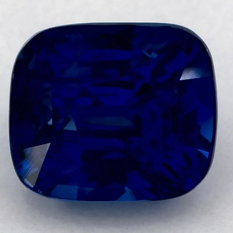 6.08 Carat   CUSHION SAPPHIRE