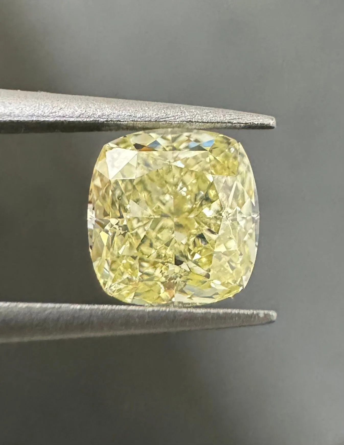 1.1 Carat Cushion Brilliant Fancy Light Yellow VS2 Natural Diamond 1 1.1 Carat Cushion Brilliant Fancy Light Yellow VS2 Natural Diamond