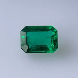 2.33 Carat   EMERALD EMERALD