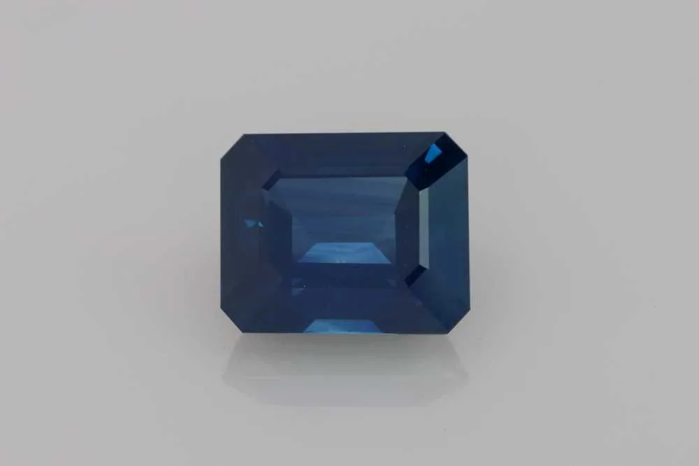 5.29 Carat EMERALD SAPPHIRE 1 5.29 Carat EMERALD SAPPHIRE