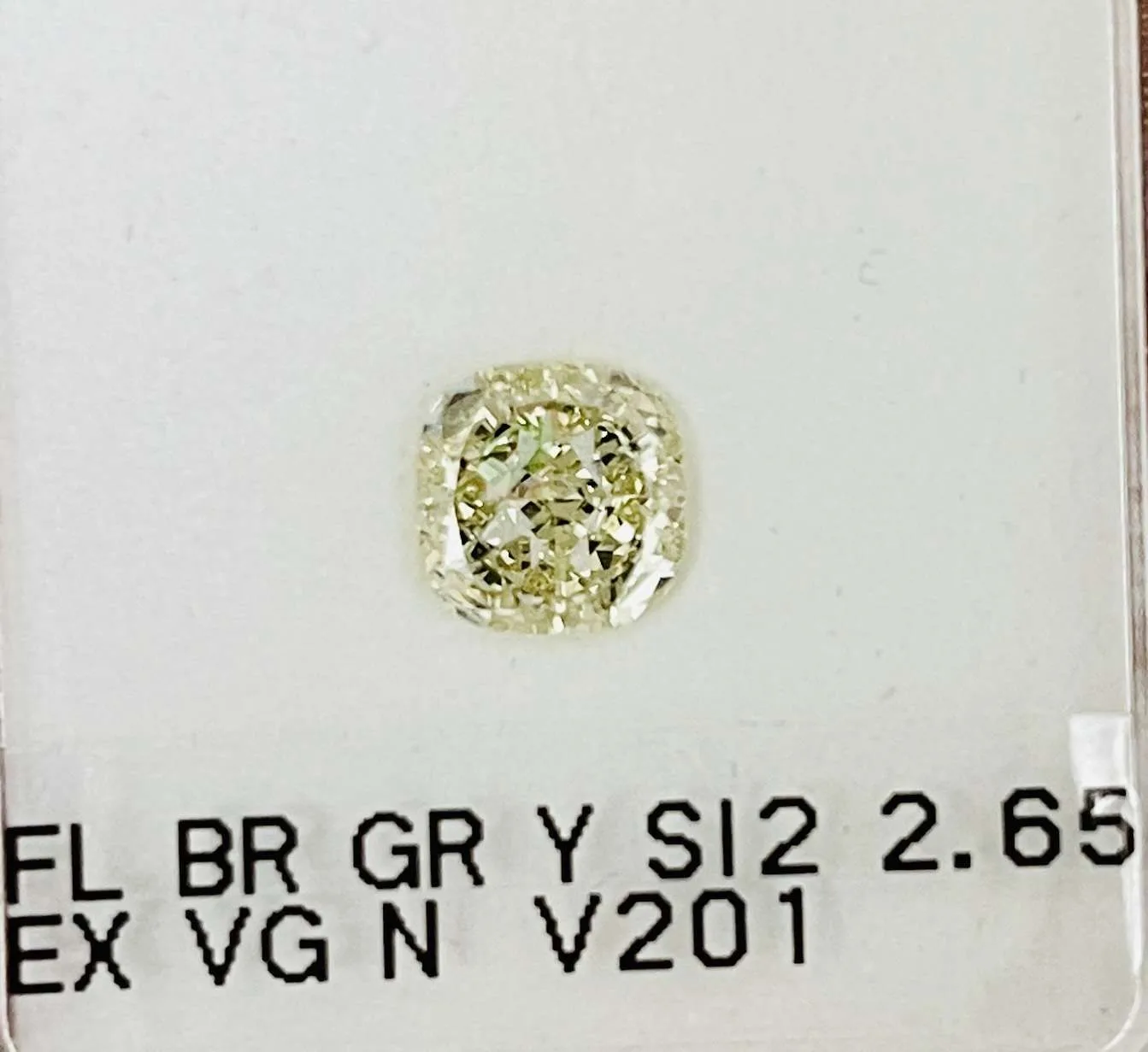 2.65 Carat Cushion Modified Fancy Light Yellow SI2 Natural Diamond 1 2.65 Carat Cushion Modified Fancy Light Yellow SI2 Natural Diamond