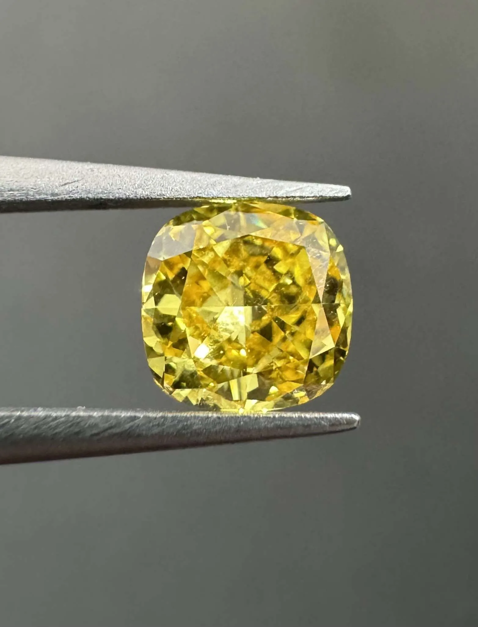 0.42 Carat Cushion Modified Fancy Vivid Yellow VS2 Natural Diamond 1 0.42 Carat Cushion Modified Fancy Vivid Yellow VS2 Natural Diamond