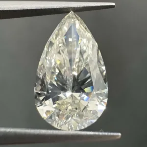 3.01 Carat Pear Fancy Light Yellow VS1 Natural Diamond