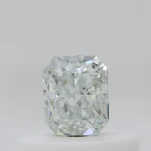 0.29 Carat Radiant Light Green VS2 Natural Diamond
