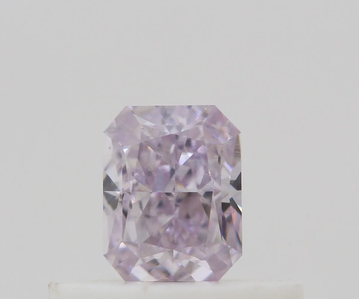 0.31 Carat Radiant Fancy Light Pink SI1 Natural Diamond 1 0.31 Carat Radiant Fancy Light Pink SI1 Natural Diamond