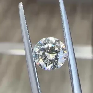 1 Carat Round H VS1 Natural Diamond