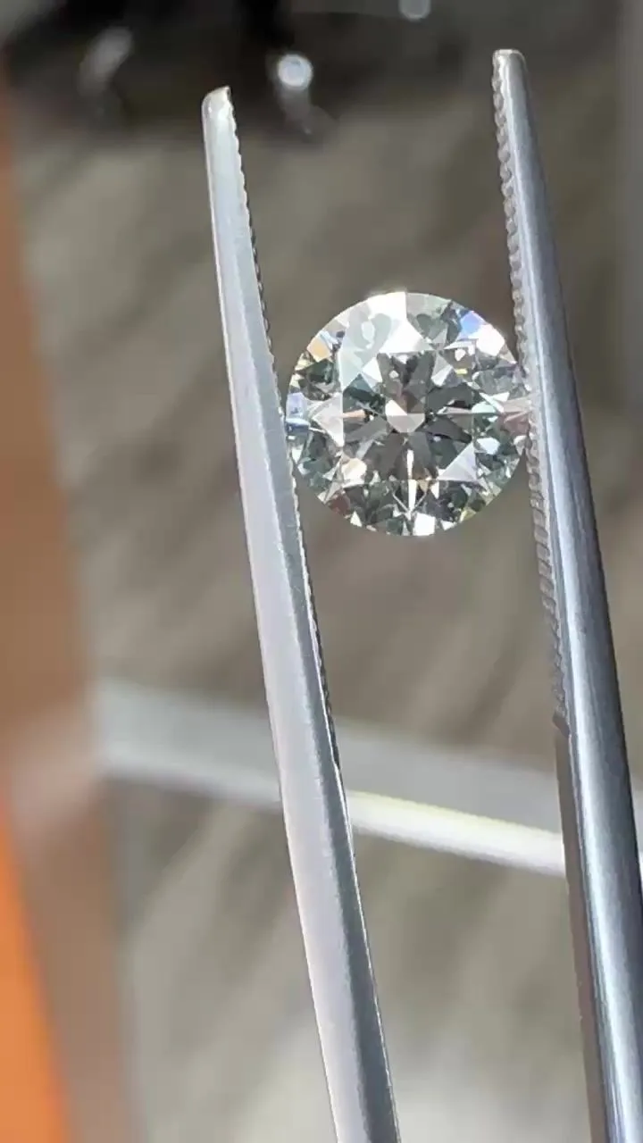1.25 Carat Round G SI1 Natural Diamond 1 1.25 Carat Round G SI1 Natural Diamond