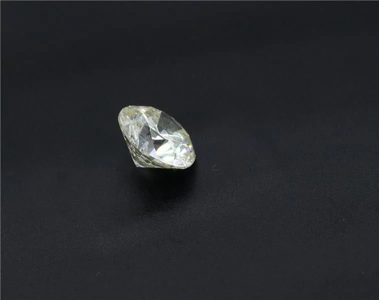 1.35 Carat Round J VS2 Natural Diamond 1 1.35 Carat Round J VS2 Natural Diamond