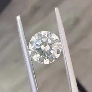 1.56 Carat Round H VS2 Natural Diamond