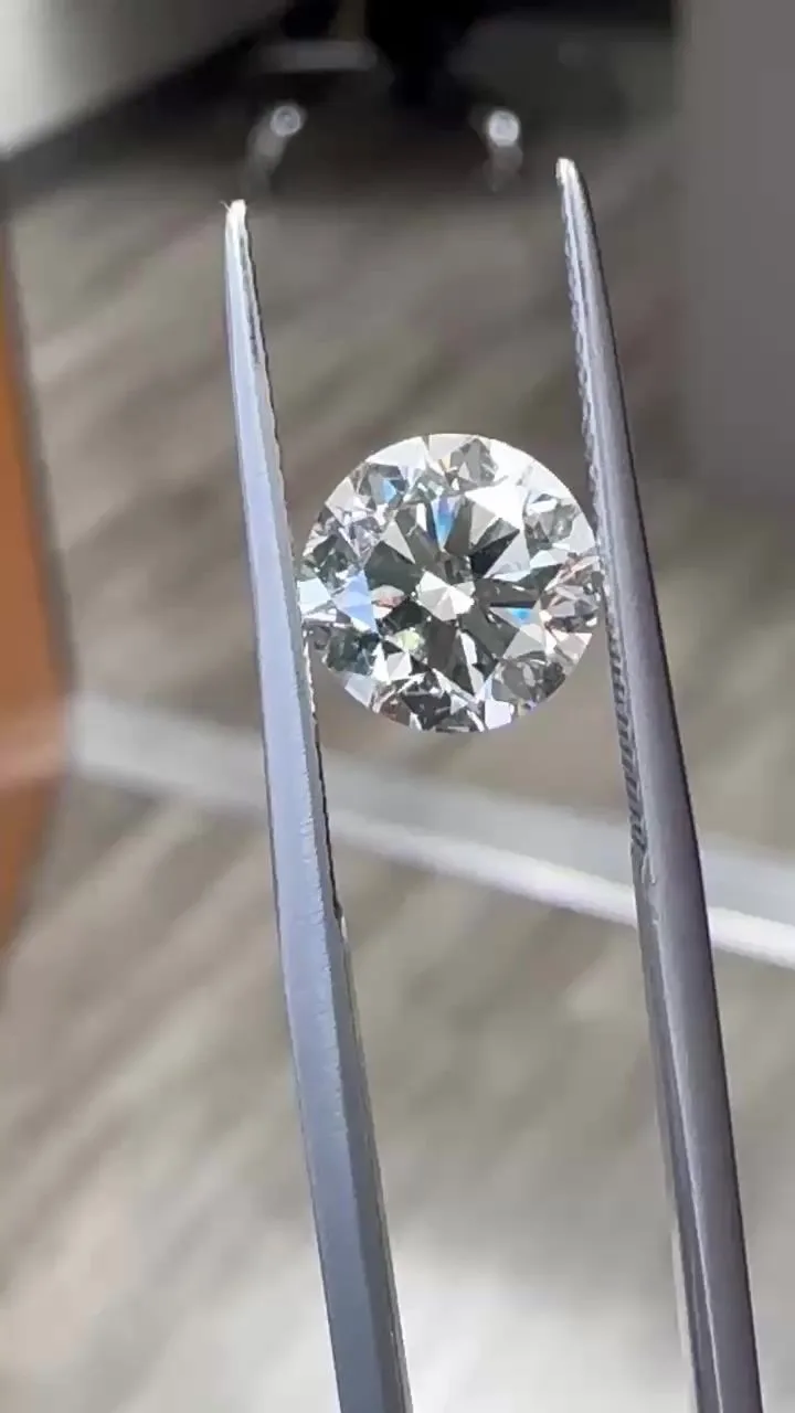2 Carat Round H VS2 Natural Diamond 1 2 Carat Round H VS2 Natural Diamond