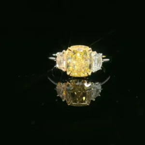 2.5 Carat Cushion Brilliant Fancy Light Yellow VVS1 Natural Diamond