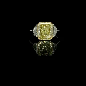 3.42 Carat Radiant Fancy Light Yellow VS1 Natural Diamond