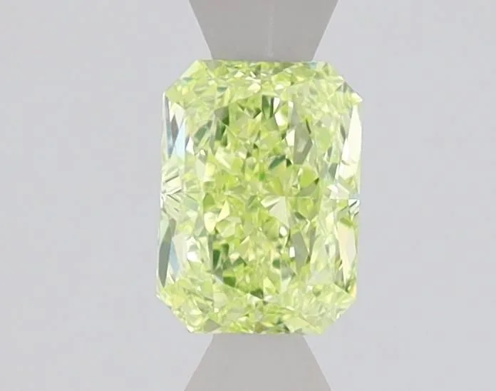 0.55 Carat Radiant Fancy Intense Green VS2 Natural Diamond 1 0.55 Carat Radiant Fancy Intense Green VS2 Natural Diamond
