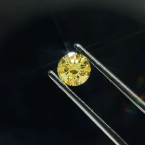 0.9 Carat Round Fancy Intense Yellow VVS2 Lab Diamond