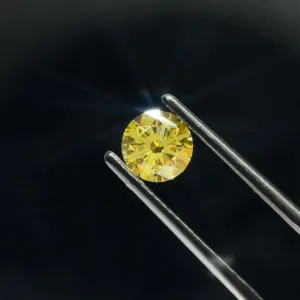 0.99 Carat Round Fancy Intense Yellow VVS2 Lab Diamond