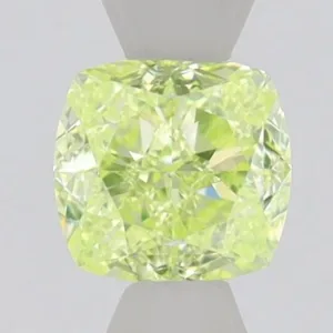 1 Carat Cushion Brilliant Fancy Green VS2 Natural Diamond
