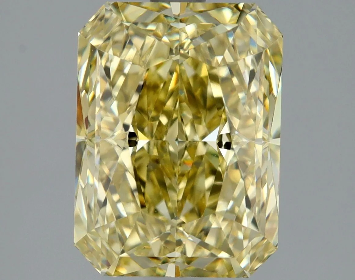 2.3 Carat Radiant Fancy Yellow VS1 Natural Diamond 1 2.3 Carat Radiant Fancy Yellow VS1 Natural Diamond